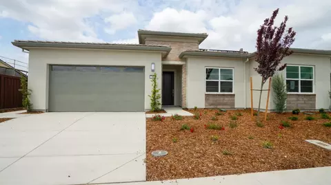 Exterior - 4204 Eagle View Way, Folsom, CA 95630 photo 3 of 3