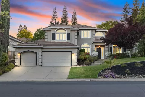 135 American River Canyon Dr, Folsom, CA 95630
