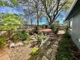 Exterior - 381 Oak Tree Cir, Murphys, CA 95247 photo 6 of 27