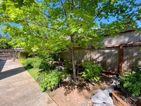 Exterior - 381 Oak Tree Cir, Murphys, CA 95247 photo 22 of 27