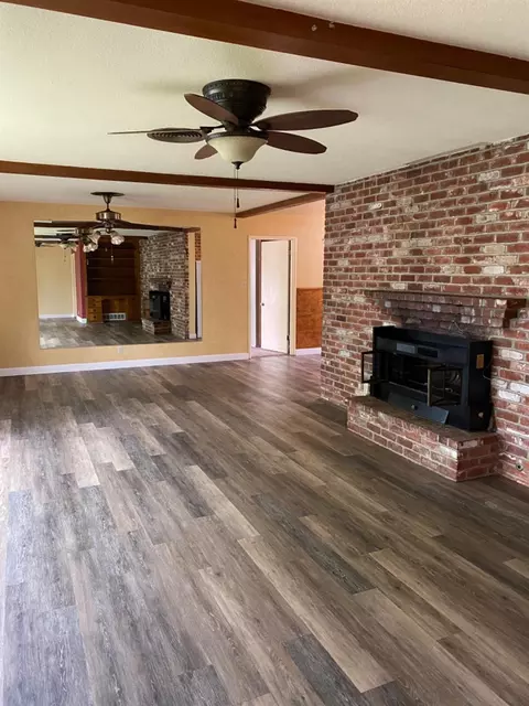 692 E 19th St, Merced, CA 95340 photo 5