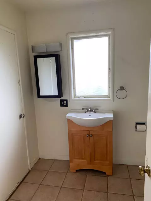 692 E 19th St, Merced, CA 95340 photo 16