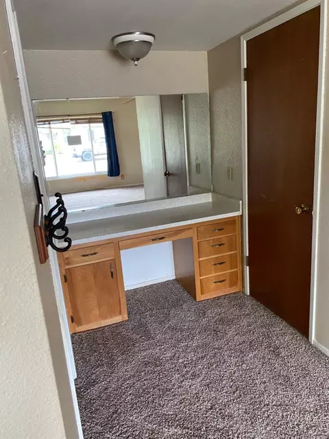 692 E 19th St, Merced, CA 95340 photo 22