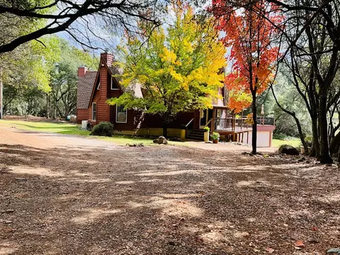 13586 Bitney Springs Rd, Nevada City, CA 95959