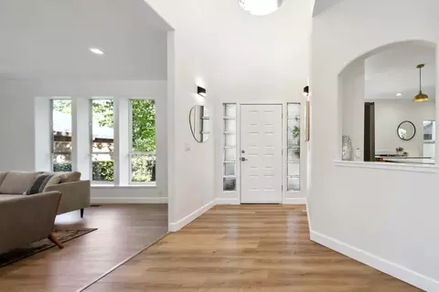 Entry Way - 513 Bluebird Pl, Davis, CA 95616 photo 2 of 10