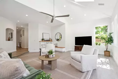 Living - 513 Bluebird Pl, Davis, CA 95616 photo 6 of 7