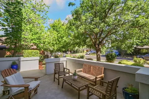 Exterior - 513 Bluebird Pl, Davis, CA 95616 photo 8 of 16