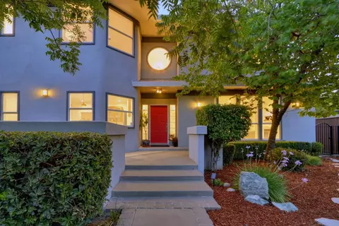 Exterior - 513 Bluebird Pl, Davis, CA 95616 photo 7 of 16