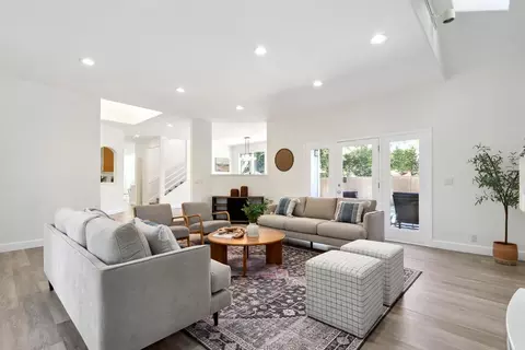 Living - 513 Bluebird Pl, Davis, CA 95616 photo 4 of 7