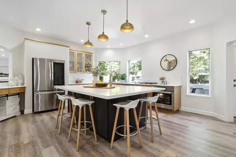 Kitchen - 513 Bluebird Pl, Davis, CA 95616 photo 1 of 7