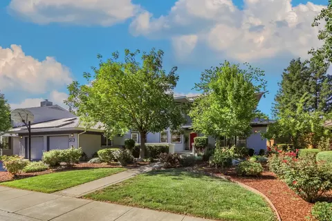 Exterior - 513 Bluebird Pl, Davis, CA 95616 photo 15 of 16