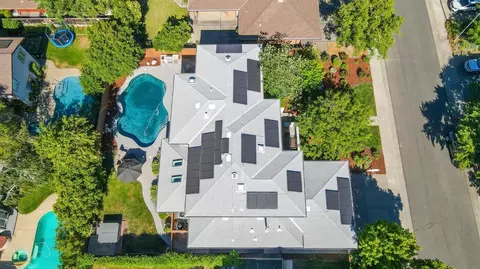 View/Area - 513 Bluebird Pl, Davis, CA 95616 photo 5 of 6