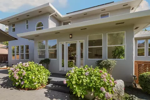 Exterior - 513 Bluebird Pl, Davis, CA 95616 photo 11 of 16