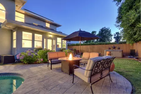 Exterior - 513 Bluebird Pl, Davis, CA 95616 photo 3 of 16