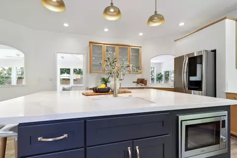 Kitchen - 513 Bluebird Pl, Davis, CA 95616 photo 2 of 7
