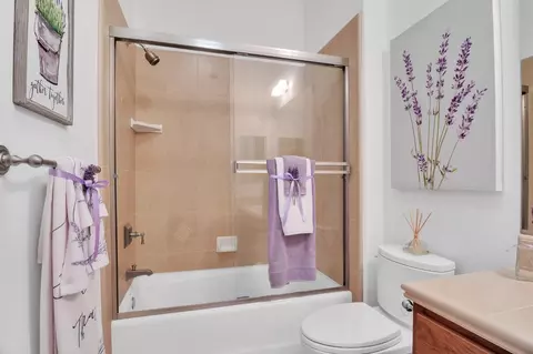 Bath - 1874 Doak Blvd, Ripon, CA 95366 photo 2 of 10
