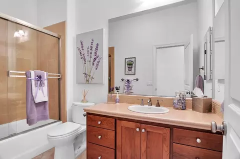 Bath - 1874 Doak Blvd, Ripon, CA 95366 photo 1 of 10