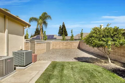 Exterior - 1874 Doak Blvd, Ripon, CA 95366 photo 7 of 16