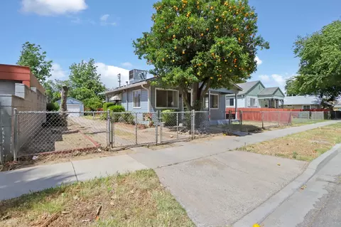 Exterior - 21 W 1st St, Tracy, CA 95376 photo 3 of 10