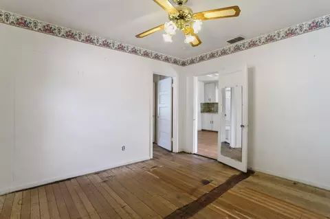 Bedroom - 21 W 1st St, Tracy, CA 95376 photo 2 of 4