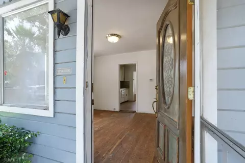 Entry Way - 21 W 1st St, Tracy, CA 95376 photo 1 of 3