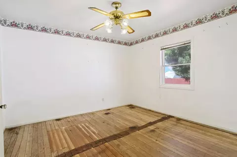 Bedroom - 21 W 1st St, Tracy, CA 95376 photo 1 of 4