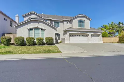 1716 Courante Way, Roseville, CA 95747
