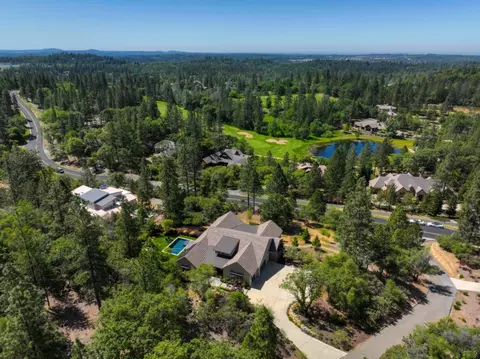 16550 Winchester Club Dr, Meadow Vista, CA 95722