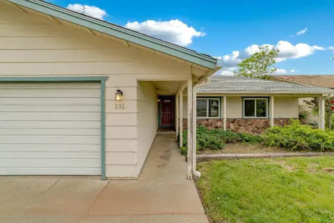 131 Arcadia Dr, Grass Valley, CA 95945 photo 2