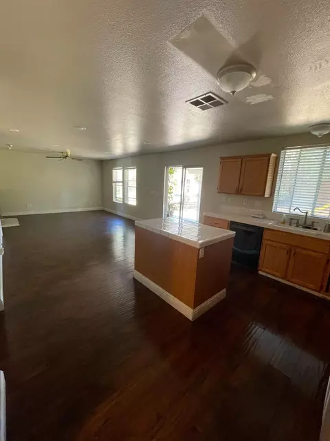 1536 N Parkside Ct, Tracy, CA 95376 photo 12