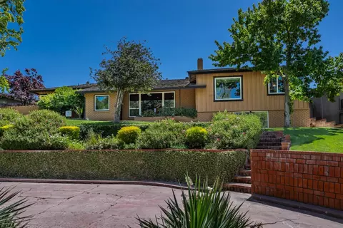 1312 Edgebrook Dr, Modesto, CA 95354 photo 4