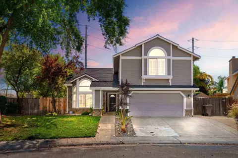 1323 Champagne Cir, Roseville, CA 95747