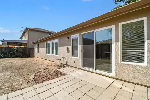 1746 Brianna Ave, Olivehurst, CA 95961 photo 12