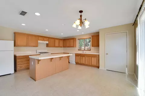 1746 Brianna Ave, Olivehurst, CA 95961 photo 25