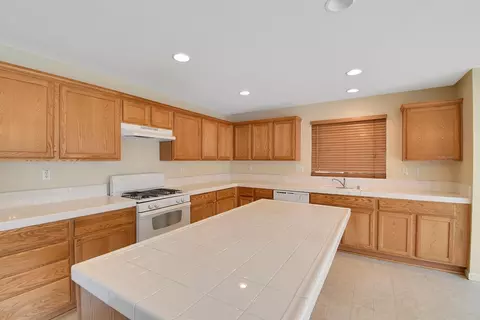 1746 Brianna Ave, Olivehurst, CA 95961 photo 30