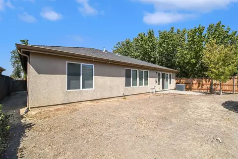 1746 Brianna Ave, Olivehurst, CA 95961 photo 9