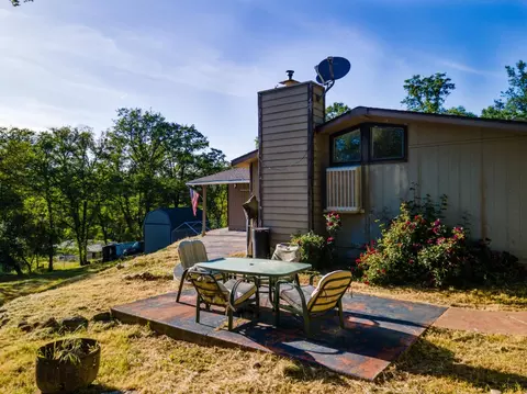 Exterior - 18985 Dotties Pl, Grass Valley, CA 95949 photo 2 of 3