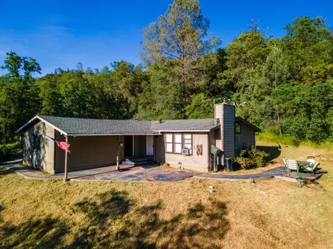 Exterior - 18985 Dotties Pl, Grass Valley, CA 95949 photo 1 of 3