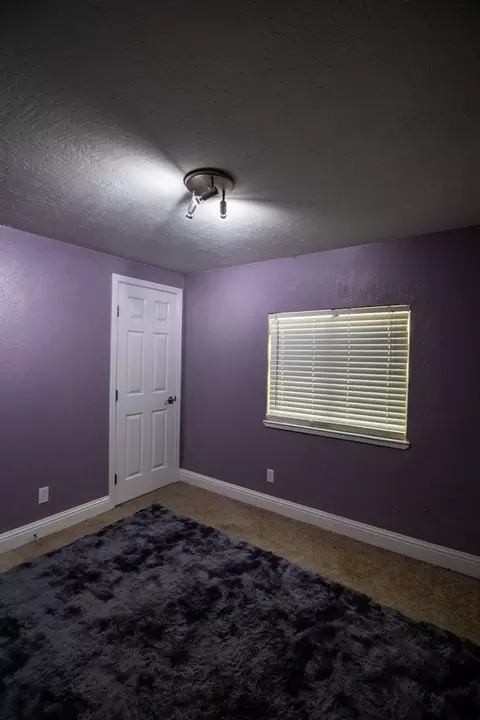 Bedroom - 18985 Dotties Pl, Grass Valley, CA 95949 photo 5 of 5
