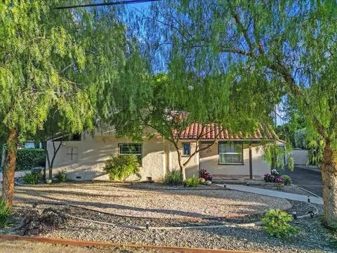Exterior - 224 Palm Ave, Modesto, CA 95350 photo 1 of 22