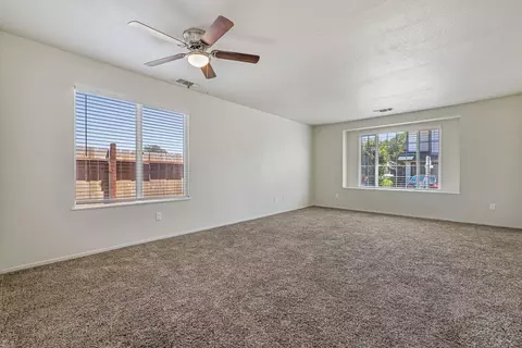 Living - 845 Tranquil Ln, Galt, CA 95632 photo 2 of 4