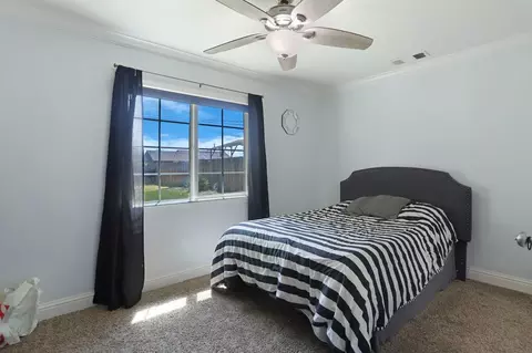 Bedroom - 4601 E Cooper Rd, Acampo, CA 95220 photo 1 of 7