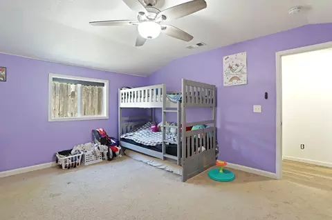 Bedroom - 4601 E Cooper Rd, Acampo, CA 95220 photo 6 of 7