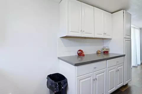 Kitchen - 4601 E Cooper Rd, Acampo, CA 95220 photo 4 of 4