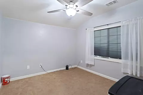 Bedroom - 4601 E Cooper Rd, Acampo, CA 95220 photo 4 of 7