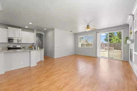 5629 Ridgepoint Dr, Antelope, CA 95843 photo 17