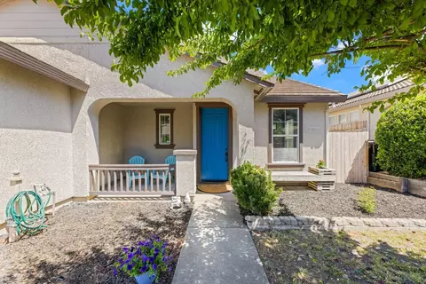 5629 Ridgepoint Dr, Antelope, CA 95843 photo 2