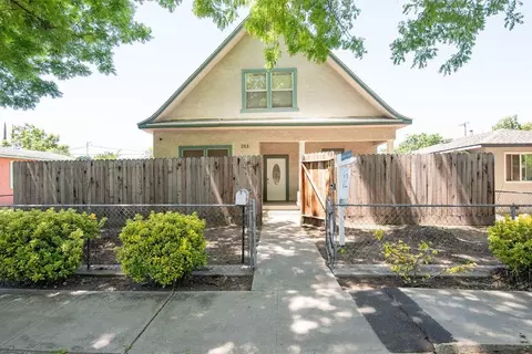 Exterior - 253 Bodem St, Modesto, CA 95350 photo 4 of 14