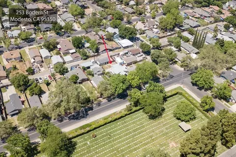 View/Area - 253 Bodem St, Modesto, CA 95350 photo 2 of 4