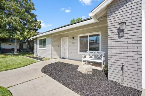 562 Van Dyken Way, Ripon, CA 95366 photo 4